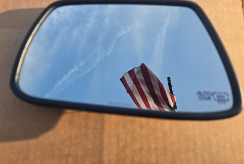 05 - 10 Jeep Grand Cherokee Left Side Driver Heated Auto Dim Mirror Glass OEM