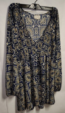 Mello Day Multicolor Short Dress Size Large Melloday Paisly V-Neck Puff Sleeve