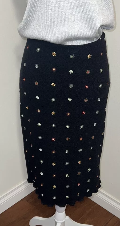 Beautiful Moschino CheapandChic Wool Floral Embroidered Skirt