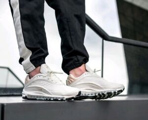 nike air max deluxe white