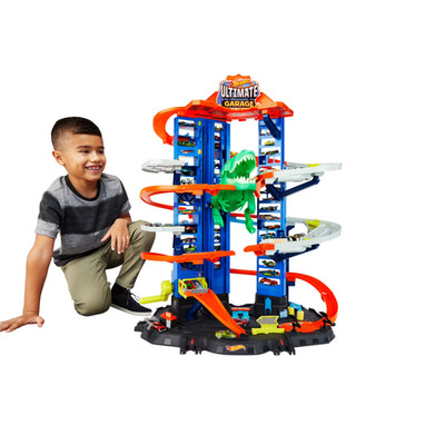 Hot Wheels HW Ultimate Garage Playset 2 Toy Cars Stores Over 100 Scale Vehicles