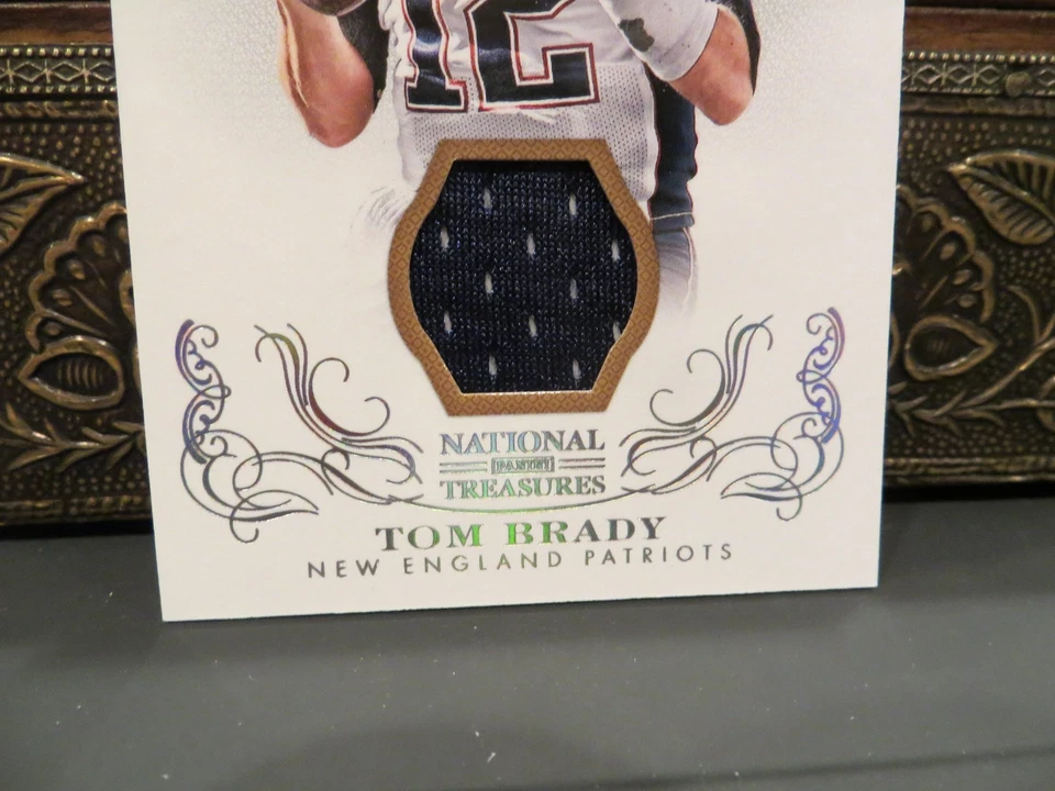 National Treasures Century Materials Jersey Patriots Tom Brady 14/49  2013 - Image 2 of 4