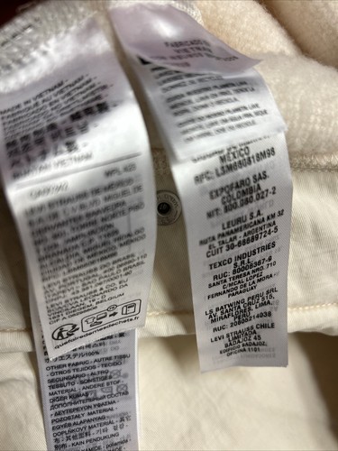 Levi’s Ramsey Sherpa Vest Size Small New With Tags Cream / Green Womens - Picture 9 of 10