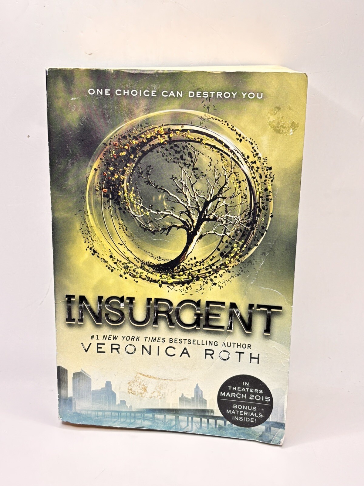 Divergent Series; Insurgent by Veronica Roth (2015, Trade Paperback) VGC