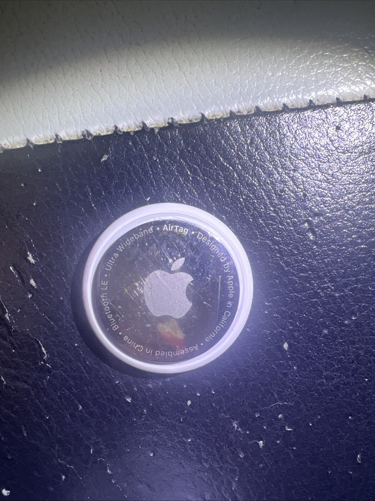 Apple AirTag MX532AM/A for iPhone & iPad - Fast Shipping Ready