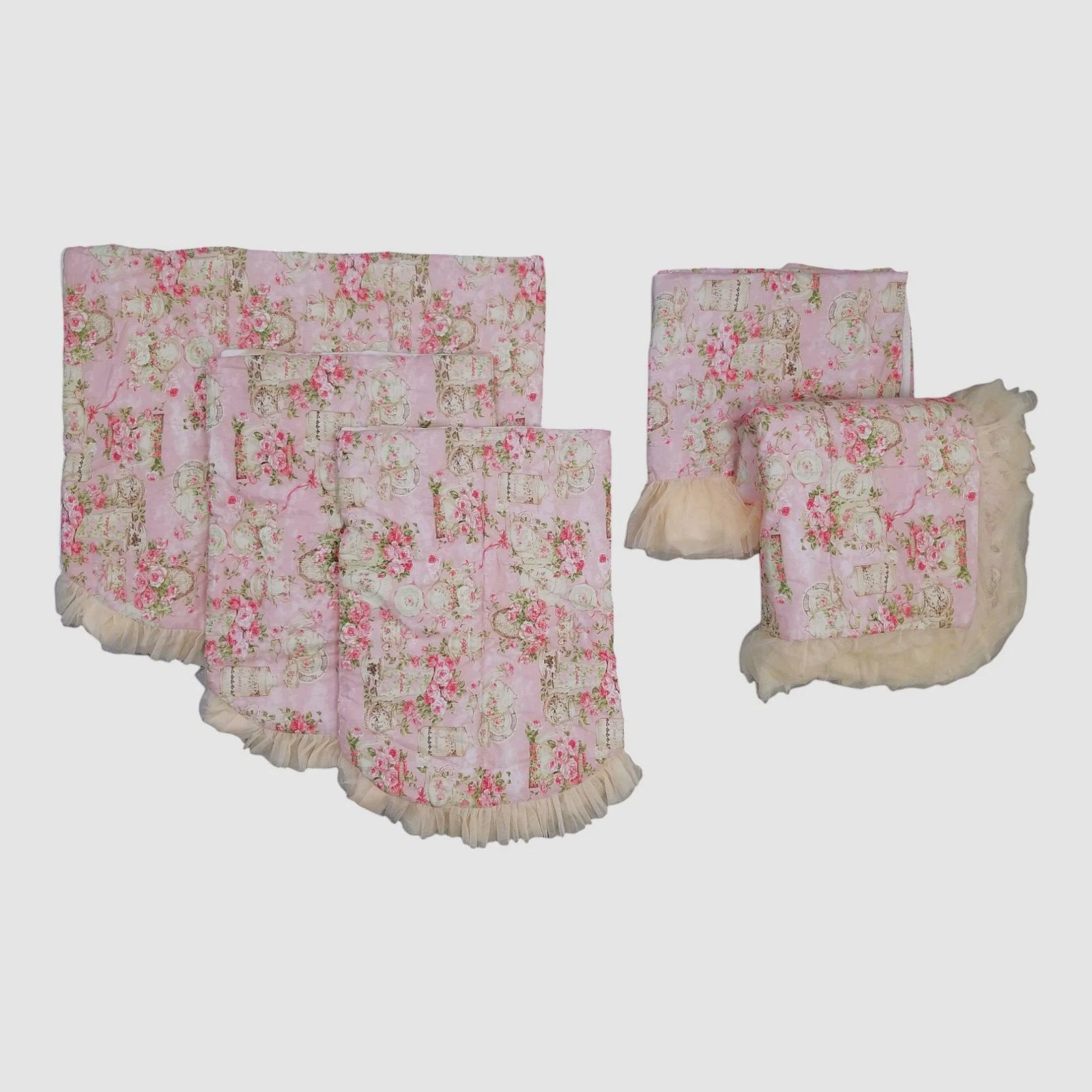 Haute Baby Pink Floral Florance Vintage Lace Five-Piece Crib Nursery Bedding Set
Opens in a new wind