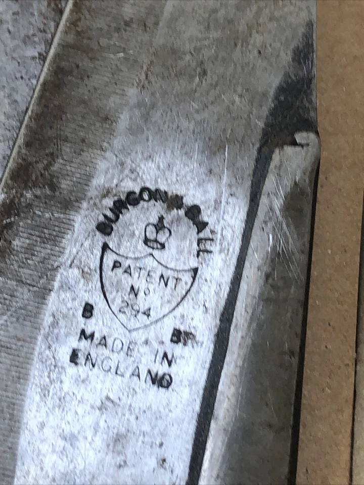 Tesouras para adavar Bergon e bola 32,5 cm - Imagem 2 de 4