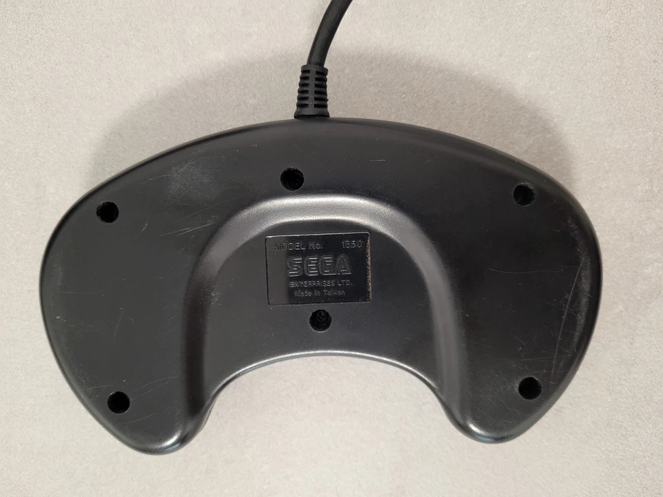 Controller Joypad SEGA MEGA DRIVE FUNZIONANTE CON SCATOLA - Immagine 3 di 4