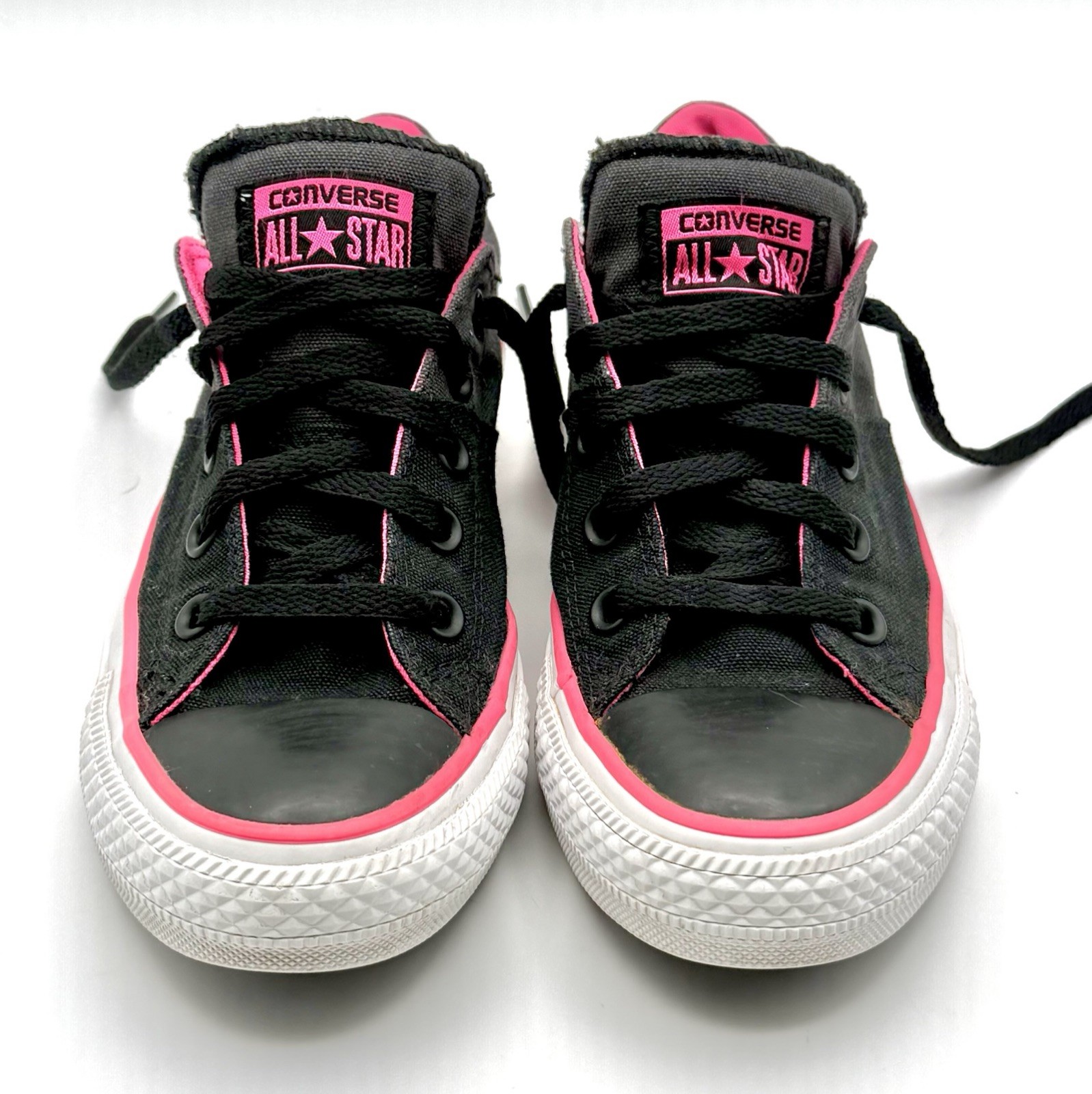 Converse Womens CT Low Black/Hot Pink Casual Shoes Sneakers Size 6 - Pre Owned
