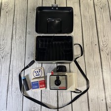 Vintage Polaroid Land Camera Swinger Model 20 with Carry Case Untested.