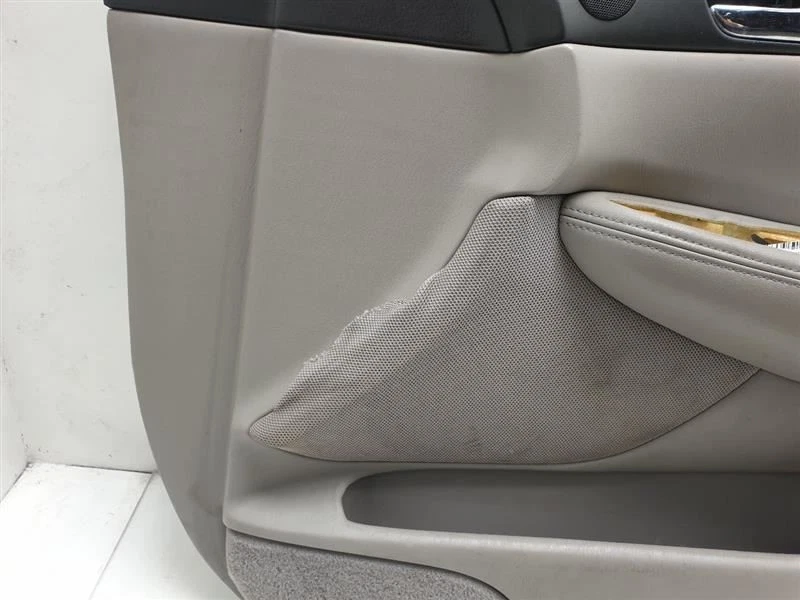 Lexus Es300 2003 montaje del panel de la puerta delantera del lado del pasajero Foto 4 de 4