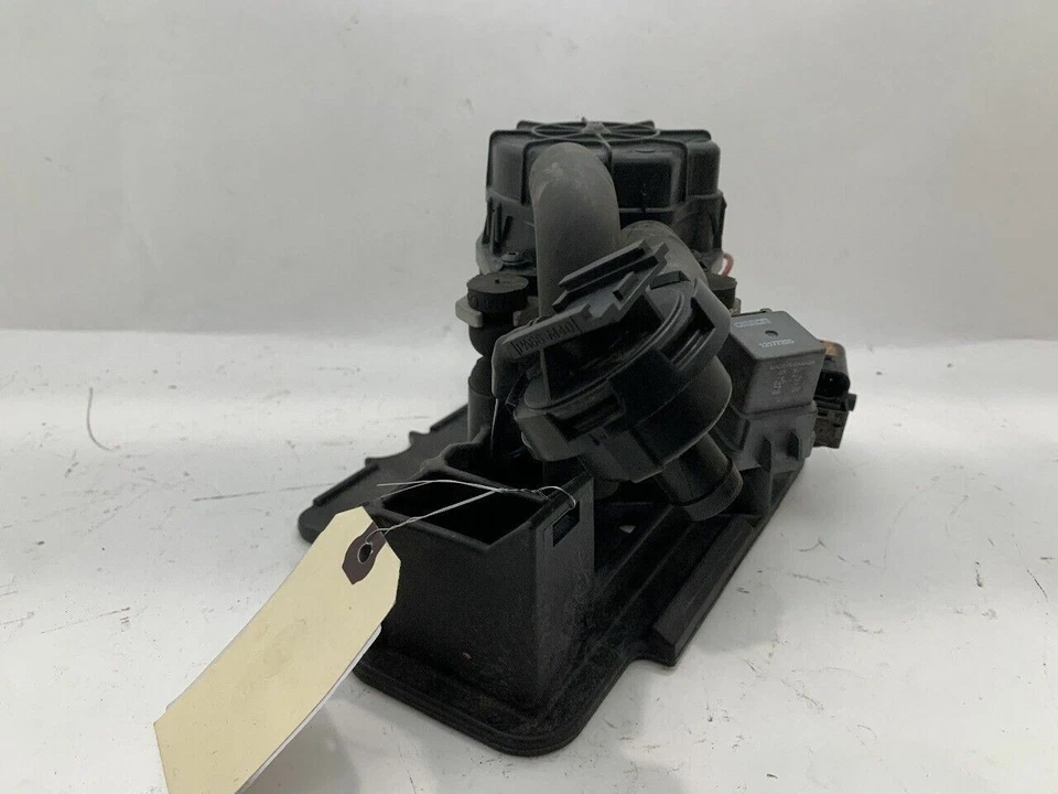 Bomba de inyección de aire GMC Yukon 2000-2001 OEM usada Foto 3 de 4