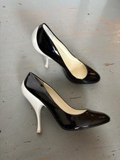 Miu Miu black/white patent pumps / Size 39