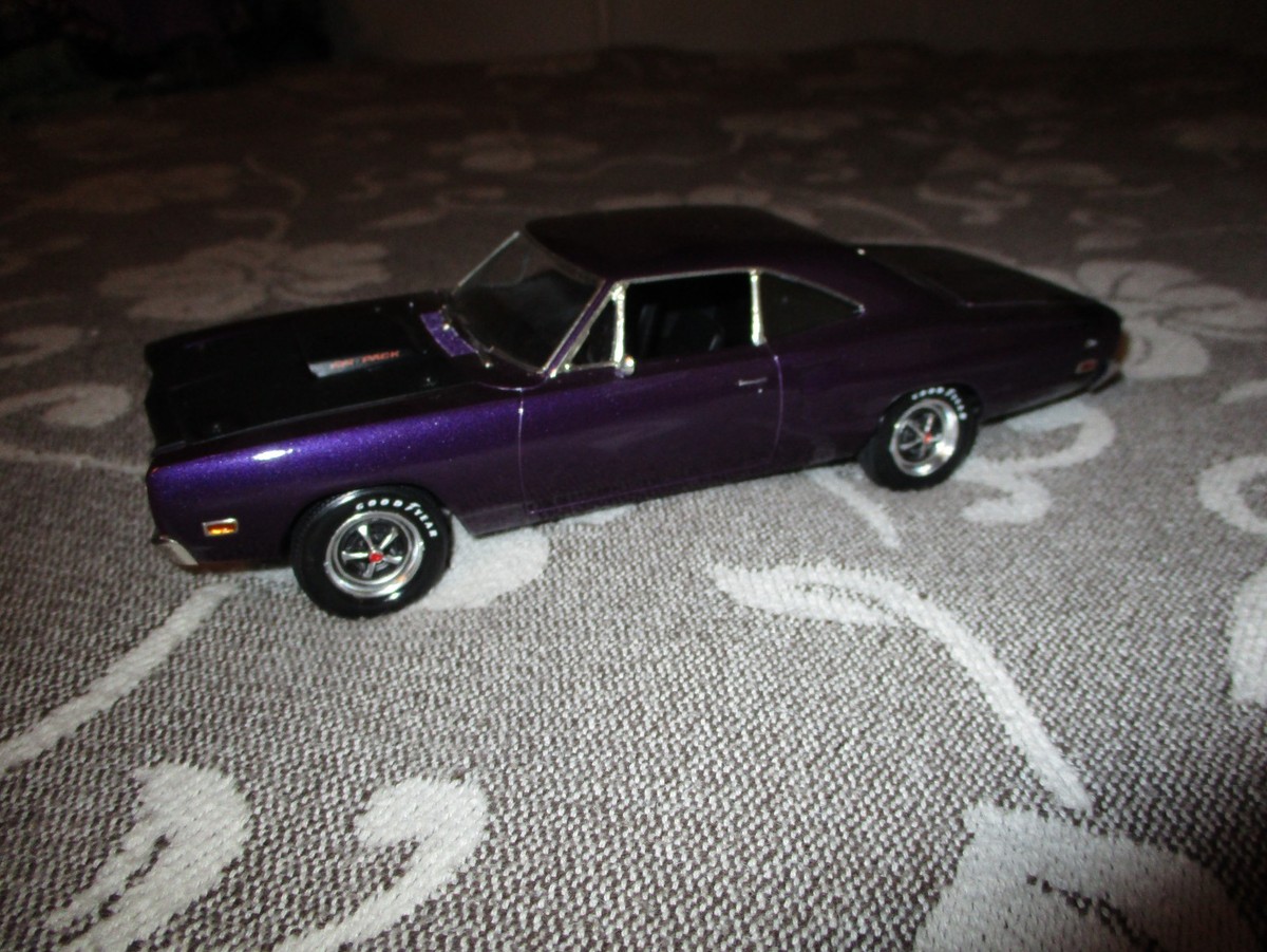 Vintage/PLASTIC/PRO/BUILT/MODEL /1/25(1969/DODGE/SUPERBEE/440-6