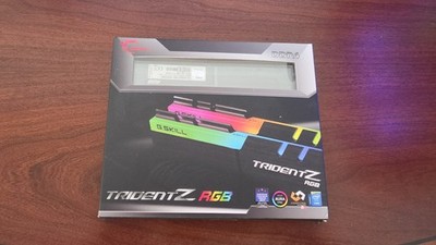 G.SKILL Trident Z RGB 16GB (2x8GB) DDR4-3200 PC4-25600 CL14 F4-3200C14D