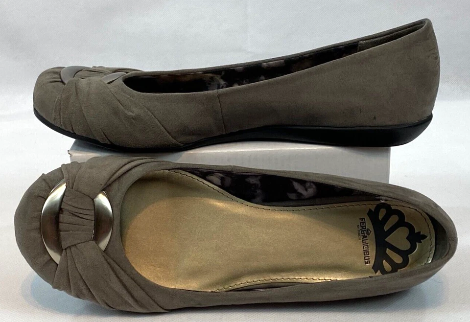 Fergalicious Fergie Women's 6.5 Taupe Suede Like Fabric Ballet Flats with Bow - Image 4 of 4