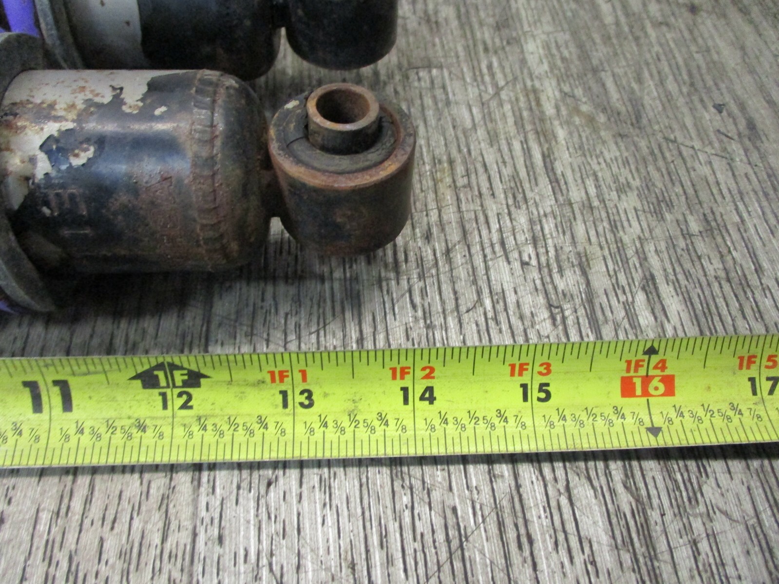 94 1994 Polaris 580 XLT SKS Snowmobile Sled Body Shocks Spring Absorb