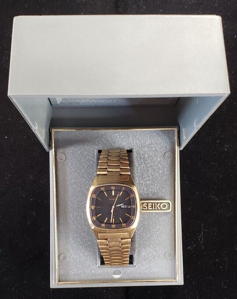 Vintage Seiko SQ quartz 7123 in box, Gold tone, Day/Date, 2j Vintage Seiko SQ quartz 7123 in box, Gold tone, Day/Date, 2j