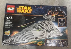 LEGO Star Wars: Imperial Destroyer Set 75055 Retired Hard to Find New In Box