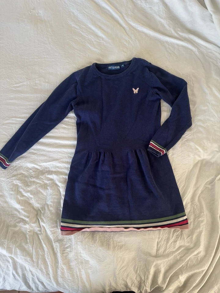 Комплект из 2 платьев для девочек размер 5-6 — H&M, розовое тюлевое платье и темно-синее вязаное платье - Изображение 4 из 4