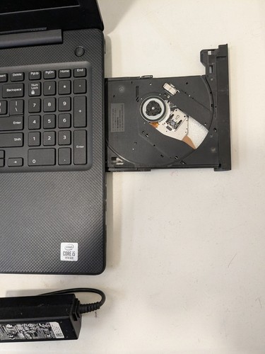 Del Vostro 3000 15.6" Windows 10 Pro Intel Core i5 10th Gen Laptop Computer CDdr - Afbeelding 4 van 11