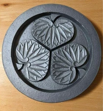 Tokugawa Aoi Crest Tile 6.5cm Diameter, Thick 2.3cm, Clay Roof Tile