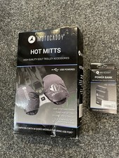 Motocaddy Hot Mitts & Power Bank For Golf Trolley. Brand New.