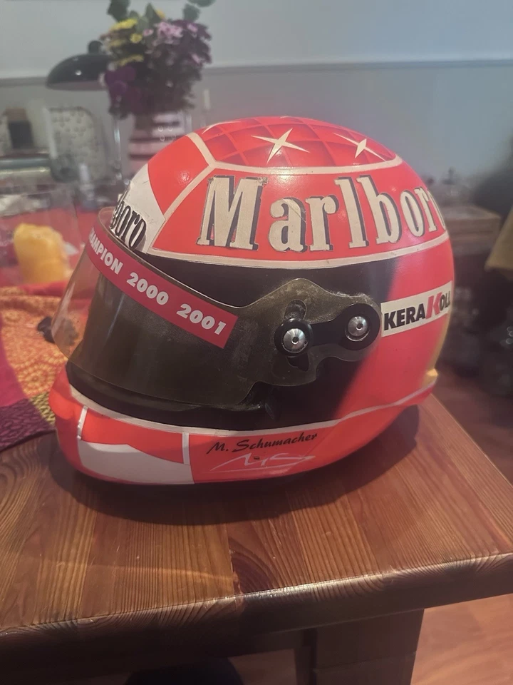 Michael Schumacher Collection Helmlampe Ferrari F2004 - Bild 2 von 4