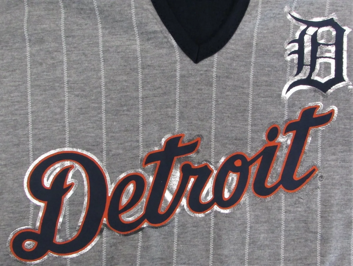 Detroit Tigers MLB Majestic Women's Plus Size Pin Stripe Notch Neck T-Shirt