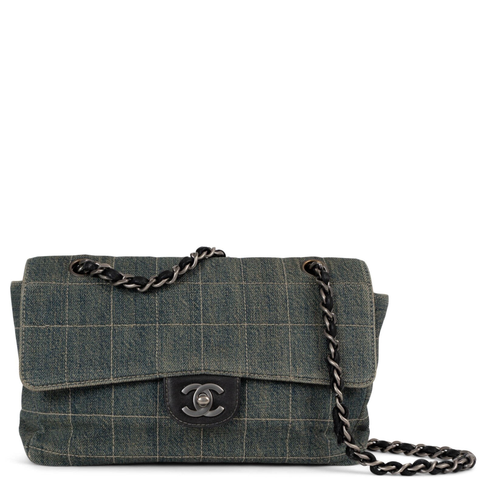 CHANEL Denim Chocolate Bar Medium Flap Bag in Blue 71907 Auth