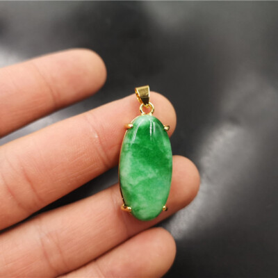 Women's Necklace New 18K Yellow with Green Jade Long Oval Pendant