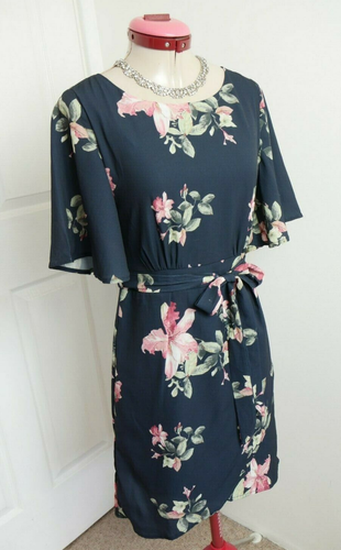 EXECUTIVE PONIES Blue Floral DRESS Size Aus 6 NWT Showpo Pink Spring Racing - Bild 4 von 6