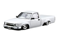 Aoshima The Tuned Car RN80 Hilux Custom '95 Toyota Plastikmodell Im MaßStab 1:24
