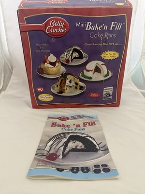 VTG Betty Crocker RARE Mini Bake n Fill Cake Pans Set W/recipe Book And Box