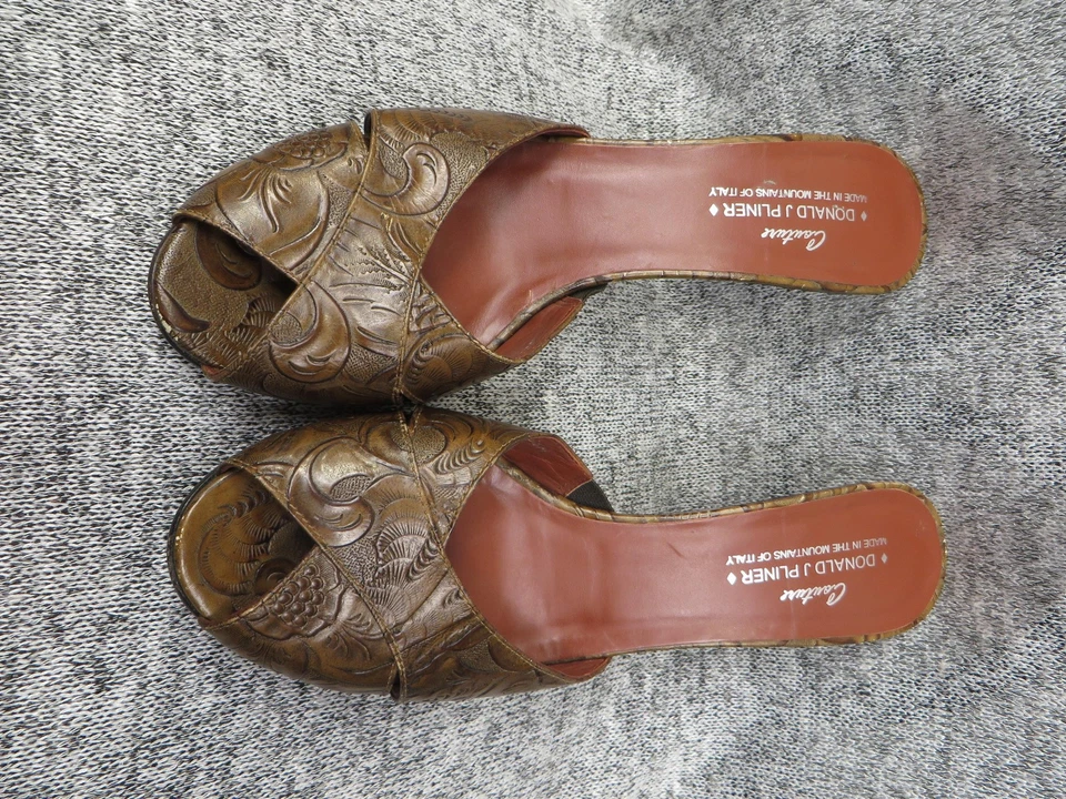 Donald J Pliner Shoes Womens Size 8.5 Brown Tooled Leather Heels Italy Couture - Image 4 of 4