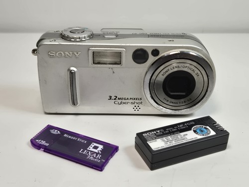 Appareil photo numérique Sony DSC-P52 argent 3,2 mégapixels