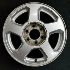 Chevrolet Silver Trailblazer Ext Oem Wheel 16x7 2002-2003 Factory Alloy Rim 5141 Chevrolet Silver Trailblazer Ext Oem Wheel 16x7 2002-2003 Factory Alloy Rim 5141