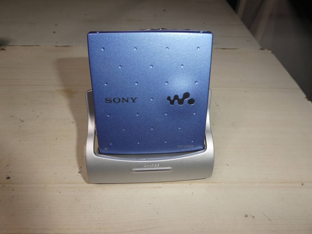 SONY ソニー MDウォークマン MZ-E909 ブルー SONY MZ-E909 ソニー 良品