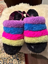 Ugg women  s slippers Size 10