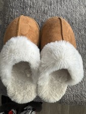 Wonder Nation Brown Faux Fur Slip-On Women's Slippers Size 13-1 Lined