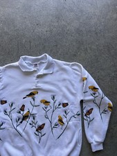 Vintage Women s Cottagecore All Over Print Floral And Bird Sweatshirt Size L
