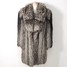 **Excellent SAGA FOX Real Silver Fox Fur Luxury Coat Soft Voluminous M