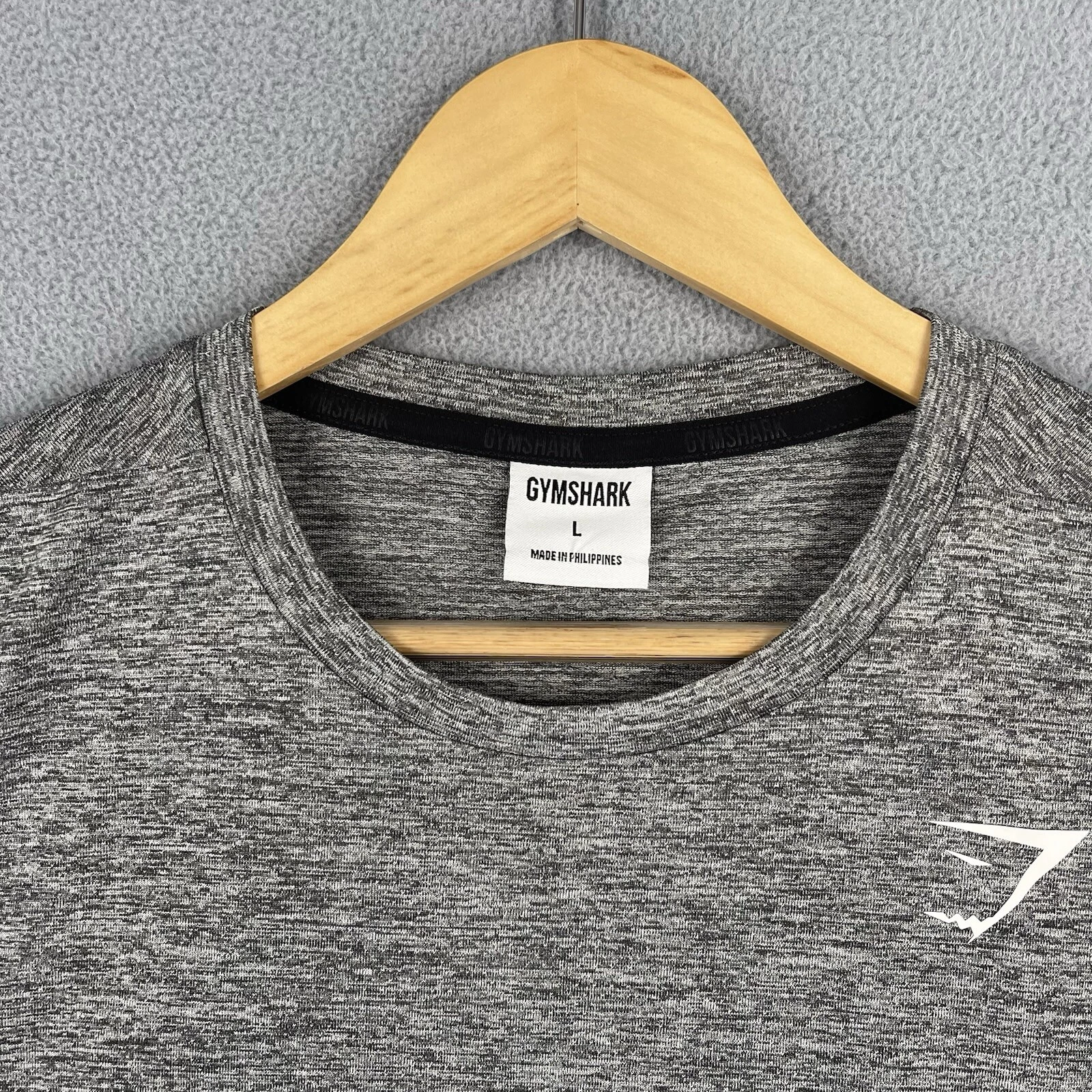 gymshark gay gym workout stretch lightweight long sleeve euc shirt