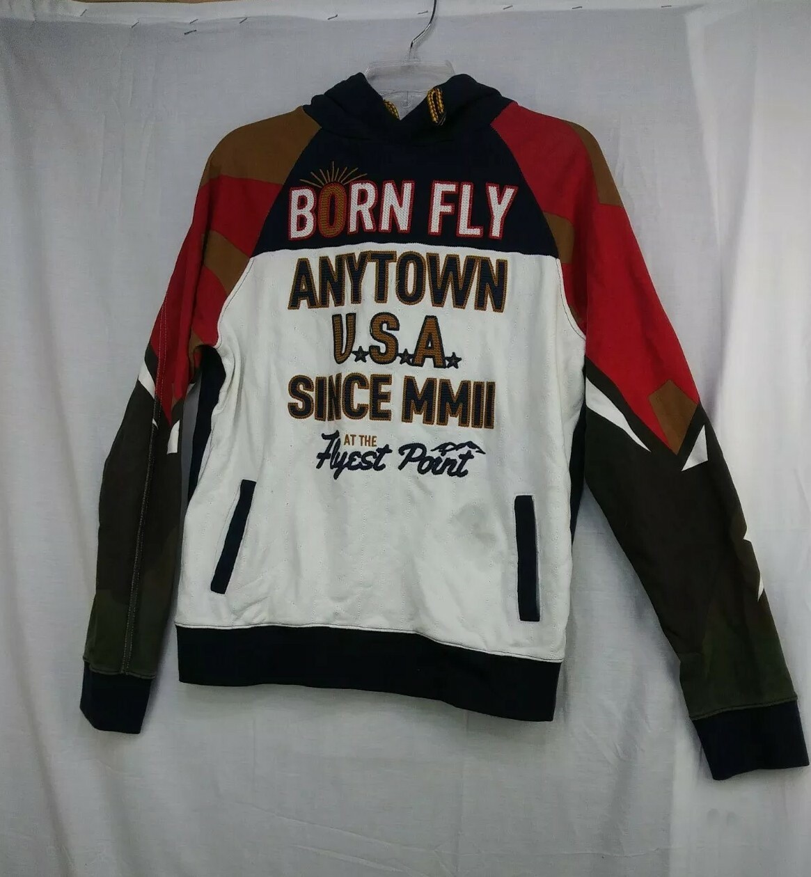Born Fly Men's Pullover Hoodie 