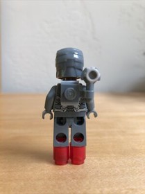 LEGO Marvel Iron Man War Machine Minifigure with Backpack
