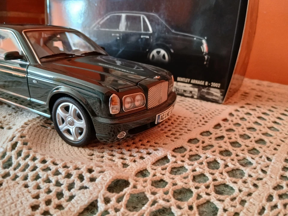 Bentley Arnage R 2002,minichamps,1/18 - Immagine 3 di 4