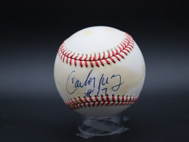 Carlos Ruiz Signed Baseball Autograph Auto PSA/DNA AP68024