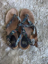 SOFFT RORY Mosaic Ankle Strap Thong Leather Sandals Cork Midsole Size 9