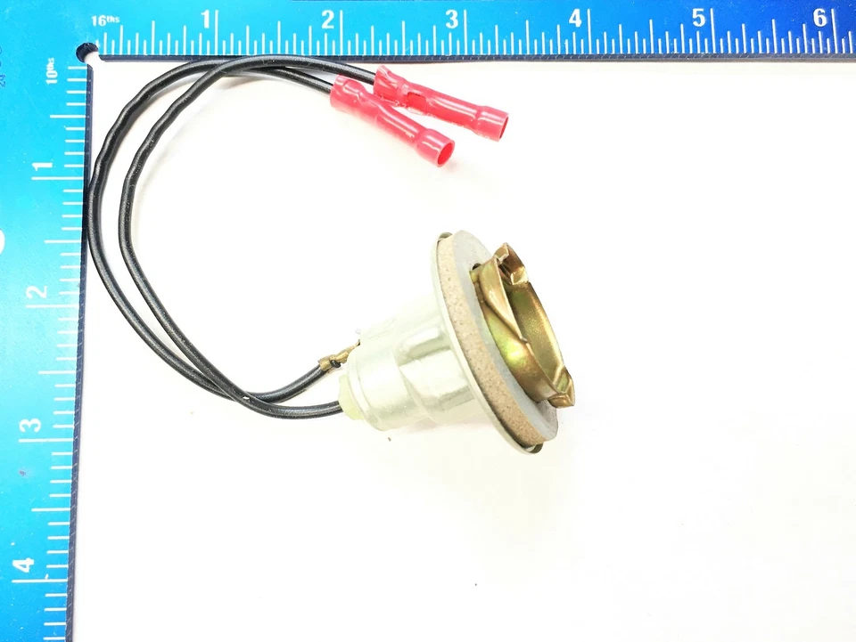 Enchufe de luz trasera GP Sorensen 6028 NOS Foto 4 de 4