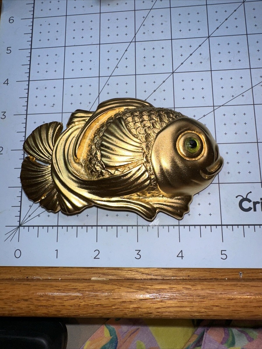 Mimi Di N Vintage Gold Tone Koi Fish Goldfish Green Black  display picture 1